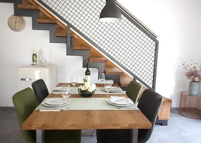 Zur Alten Rebe Und Weingut Vakantiehuis Konz