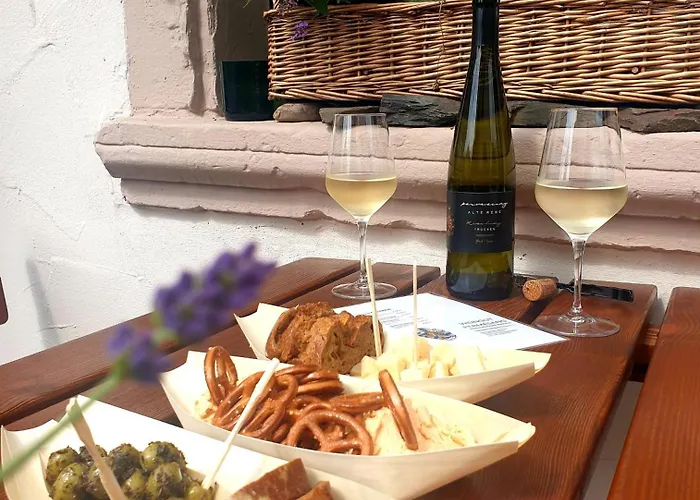 Zur Alten Rebe Und Weingut Casa de Férias Konz