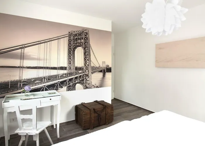 Zur Alten Rebe Und Weingut Casa de Férias