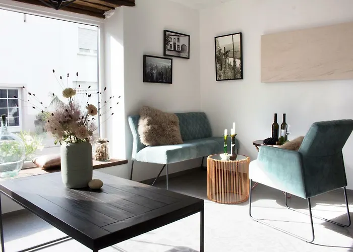 Zur Alten Rebe Und Weingut Casa de Férias Konz